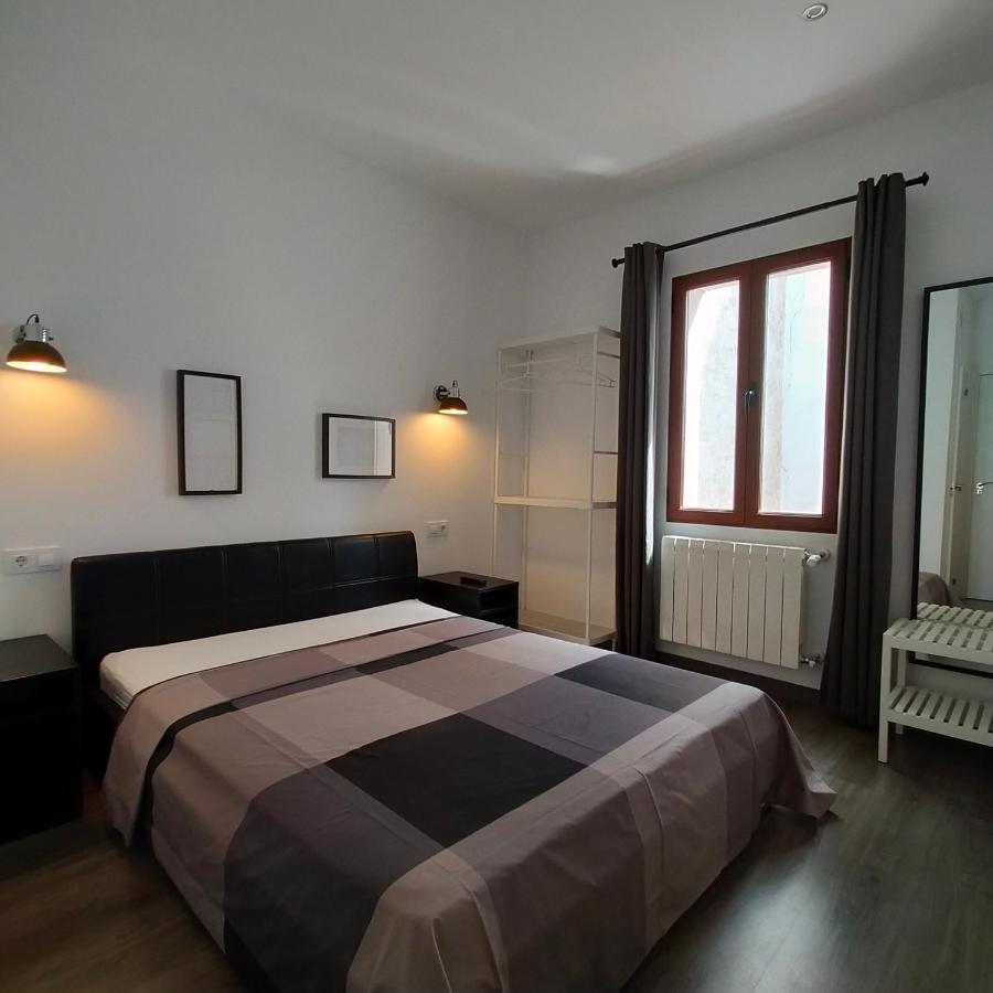 Room Pride Madrid Eksteriør billede